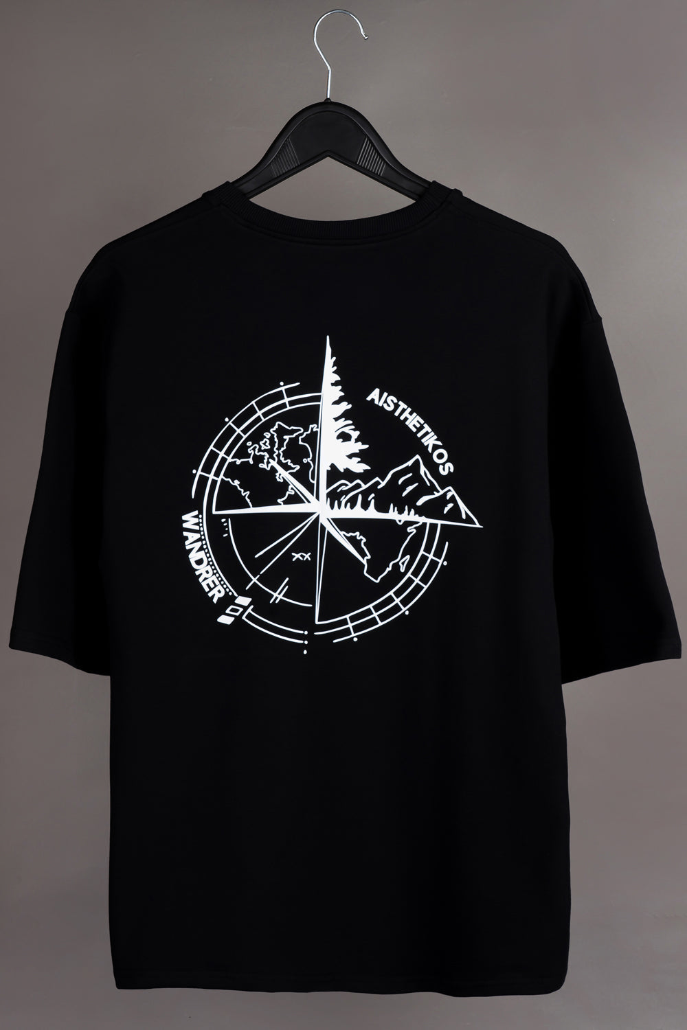 Aisthetikos Wanderer Compass T-shirt (Black)