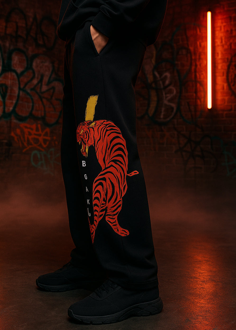 AISTHETIKOS “BiGAKU Tiger” Joggers – Black Straight Fit Streetwear Pants